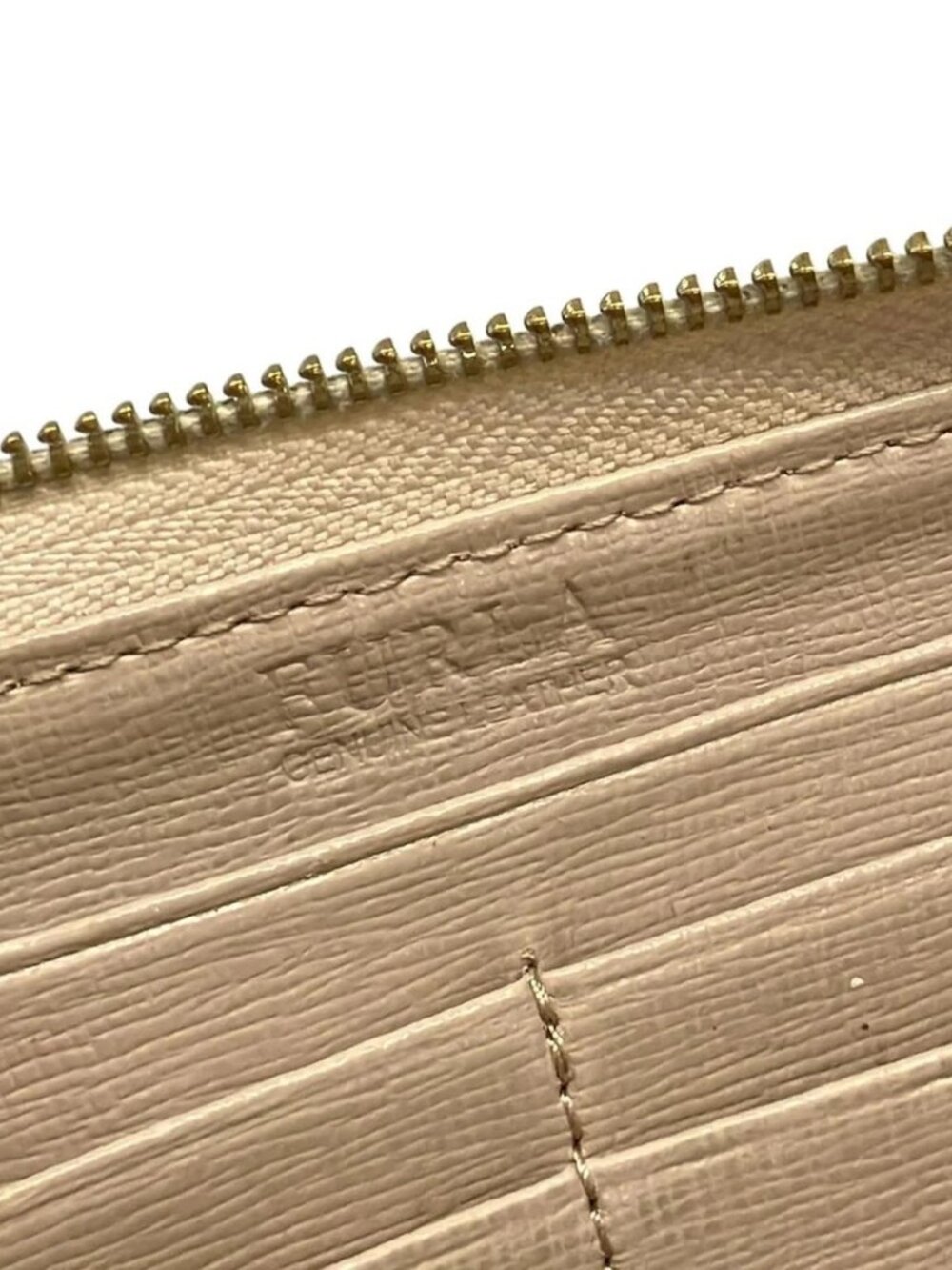 FURLA - Beige Leather Long Wallet - Picture 5 of 6